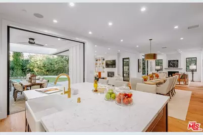 12739 Halkirk St, Studio City, CA 91604 - Photo 10