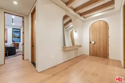11746 Blix St, Valley Village, CA 91607 - Photo 62