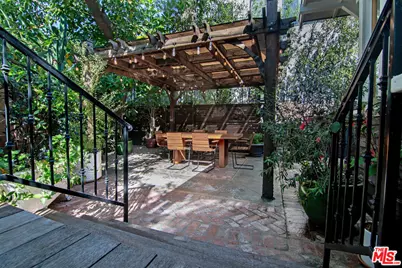 1130 Electric Ave, Venice, CA 90291 - Photo 22