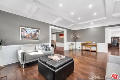 119 S Hobart Blvd, Los Angeles, CA 90004 - Photo 6