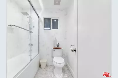 119 S Hobart Blvd, Los Angeles, CA 90004 - Photo 32