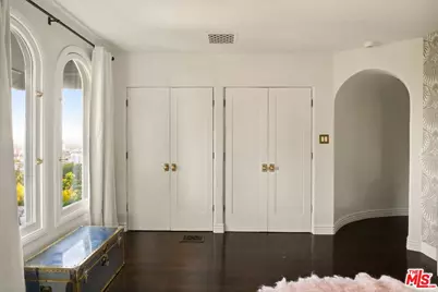 2041 Grace Ave, Los Angeles, CA 90068 - Photo 38