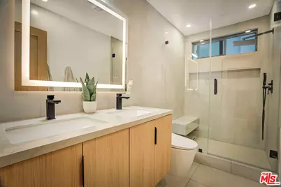 23343 Hartland St, West Hills, CA 91307 - Photo 20