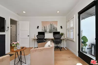 14418 Collins St, Sherman Oaks, CA 91401 - Photo 22