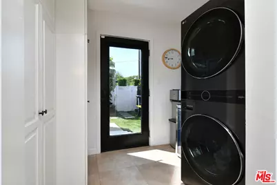 14418 Collins St, Sherman Oaks, CA 91401 - Photo 20