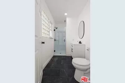 4411 Victoria Park Dr, Los Angeles, CA 90019 - Photo 14