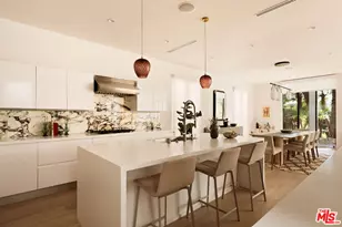 157 S Lucerne Blvd, Los Angeles, CA 90004 - Photo 12