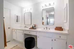 8701 Delgany Ave, Playa del Rey, CA 90293 - Photo 24