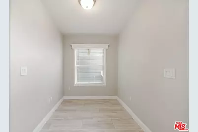 8250 Lankershim Blvd #126, North Hollywood, CA 91605 - Photo 12