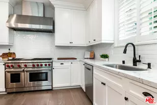 419 S Griffith Park Dr, Burbank, CA 91506 - Photo 26