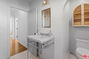 1159 S Sierra Bonita Ave, Los Angeles, CA 90019 - Photo 12