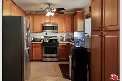 12368 Osborne St #1, Pacoima, CA 91331 - Photo 10