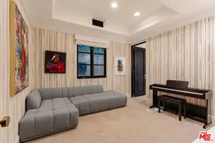 11432 Aqua Vista St, Studio City, CA 91604 - Photo 20