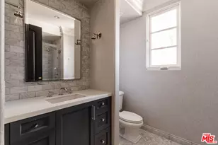 11432 Aqua Vista St, Studio City, CA 91604 - Photo 16