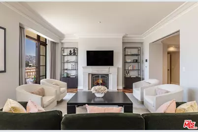 225 N Canon Dr #7C, Beverly Hills, CA 90210 - Photo 2