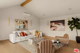 22821 Collins St, Woodland Hills, CA 91367 - Photo 38