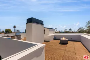 382 Aderno Way, Pacific Palisades, CA 90272 - Photo 54