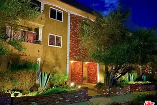 2320 S Bentley Ave, Los Angeles, CA 90064 - Photo 1