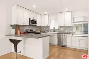 2320 S Bentley Ave, Los Angeles, CA 90064 - Photo 18