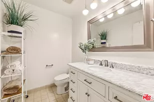 2320 S Bentley Ave, Los Angeles, CA 90064 - Photo 26
