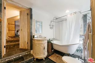 2851 Seabreeze Dr, Malibu, CA 90265 - Photo 52