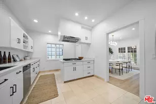 320 Westminster Ave, Los Angeles, CA 90020 - Photo 12