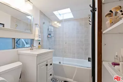 1653 N Beverly Glen Blvd, Los Angeles, CA 90077 - Photo 12