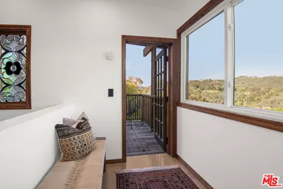 19963 Observation Dr, Topanga, CA 90290 - Photo 16