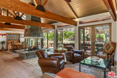 1064 Meadows End Dr, Calabasas, CA 91302 - Photo 8