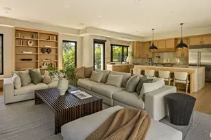 196 S Greenfield Ave, Los Angeles, CA 90049 - Photo 10