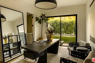 196 S Greenfield Ave, Los Angeles, CA 90049 - Photo 26