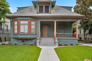 1227 W 30th St, Los Angeles, CA 90007 - Photo 2