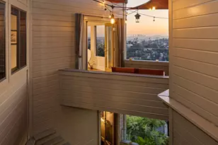 5677 Spreading Oak Dr, Los Angeles, CA 90068 - Photo 24