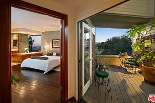 5677 Spreading Oak Dr, Los Angeles, CA 90068 - Photo 14