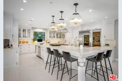 1249 N Doheny Dr, Los Angeles, CA 90069 - Photo 28