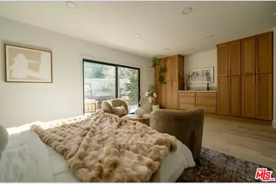 14457 Glorietta Dr, Sherman Oaks, CA 91423 - Photo 20