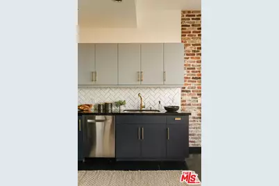 655 S Hope St #1401, Los Angeles, CA 90017 - Photo 22