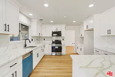 17590 El Cajon Dr, Hesperia, CA 92345 - Photo 12