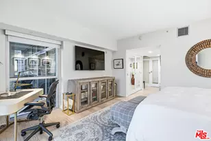 13700 Marina Pointe Dr, Marina del Rey, CA 90292 - Photo 16