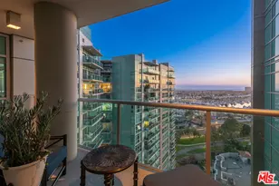 13700 Marina Pointe Dr, Marina del Rey, CA 90292 - Photo 32
