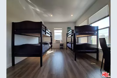 1978 Bonsallo Ave, Los Angeles, CA 90007 - Photo 12