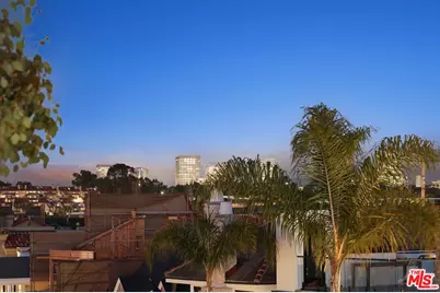 121 Emerald Ave, Newport Beach, CA 92662 - Photo 20