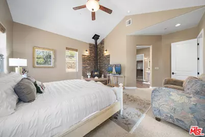 18087 Newview Dr, Lake Hughes, CA 93532 - Photo 26