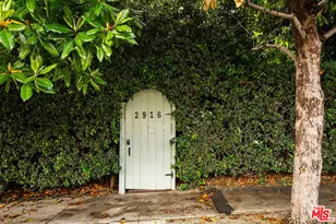 2916 Swan Pl, Los Angeles, CA 90026 - Photo 2