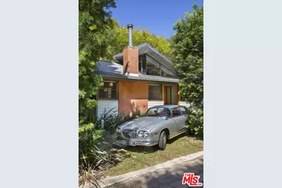 10335 Oletha Ln, Los Angeles, CA 90077 - Photo 18