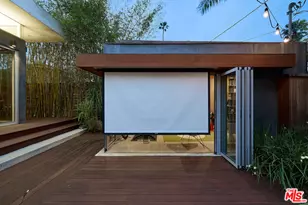 911 Venezia Ave, Venice, CA 90291 - Photo 22