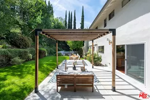 3592 Alana Dr, Sherman Oaks, CA 91403 - Photo 56