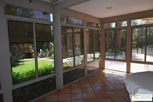 552 N Orchid Tree Ln, Palm Springs, CA 92262 - Photo 4