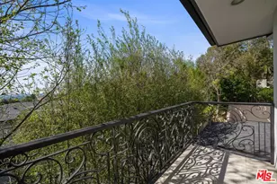 9023 Alto Cedro Dr, Beverly Hills, CA 90210 - Photo 66