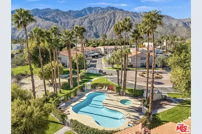 2001 E Camino Parocela #L81, Palm Springs, CA 92264 - Photo 4